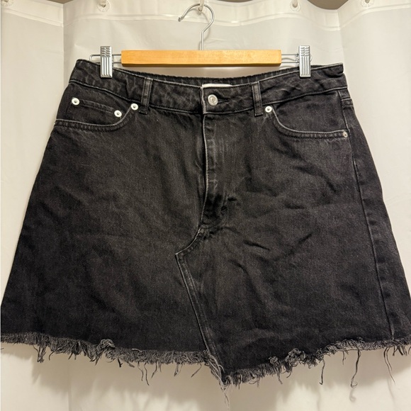 Topshop Black Denim Skirt - Picture 1 of 3